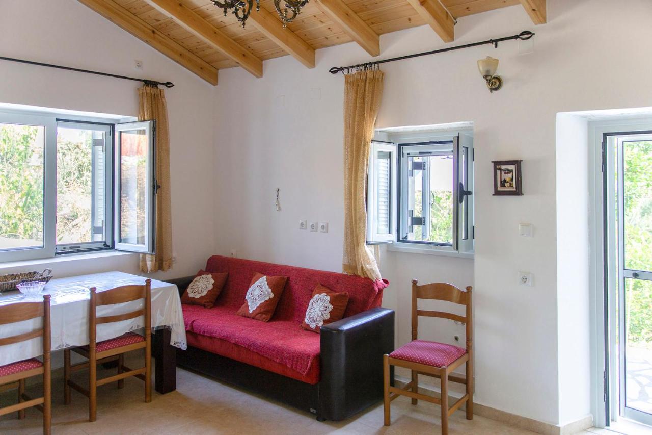 Emilios Stone House Villa ไกออส ภายนอก รูปภาพ