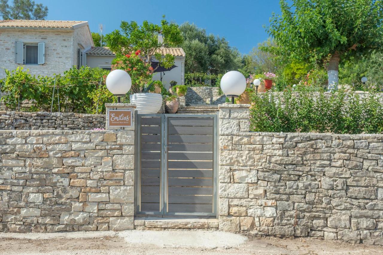 Emilios Stone House Villa ไกออส ภายนอก รูปภาพ